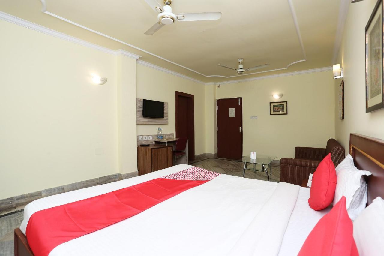 Oyo 4209 Maurya Inn Bhubaneswar Eksteriør billede